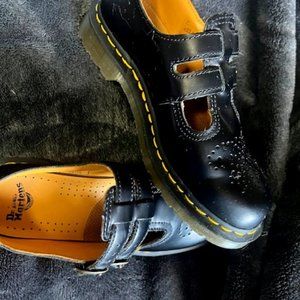 Dr Martens 8065 Mary Jane Double Buckle
